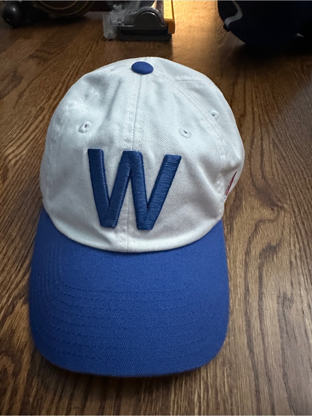 White and Blue 'W' Baseball Cap Chicago Cubs